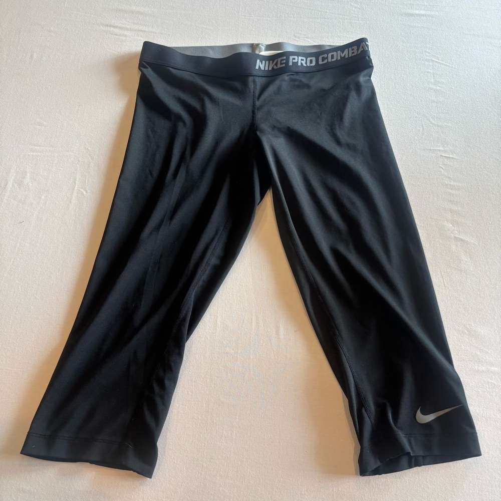 Nike Pro Combat‎ Dri-Fit Women’s Compression Capris Black Size Large 3/4 Pants